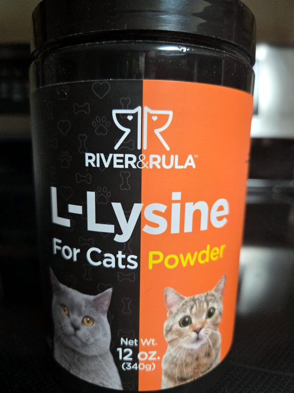 River & Rula L-Lysine powder for cats
